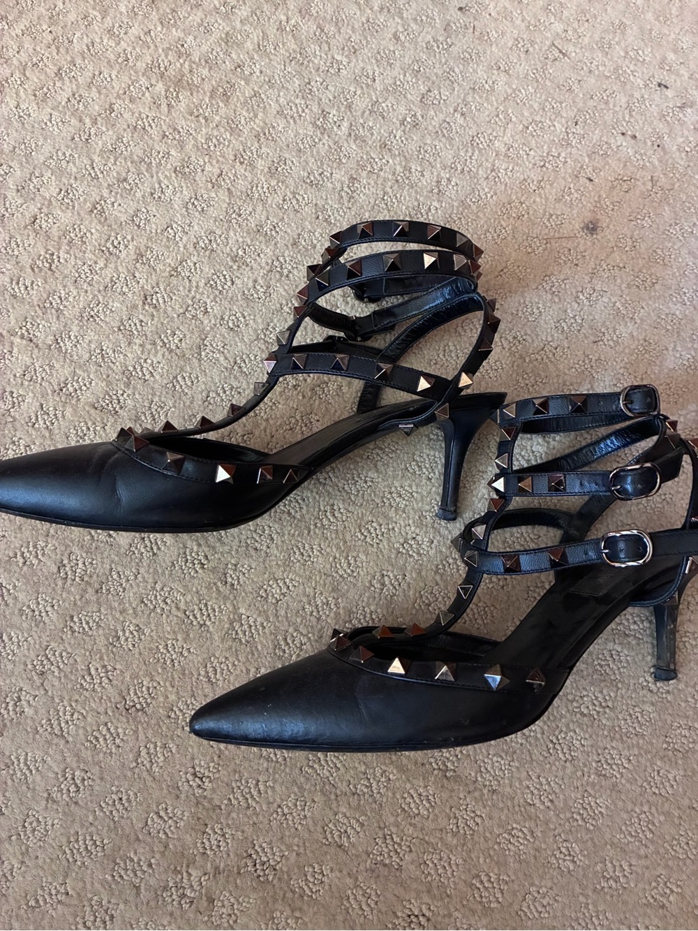 Valentino Rockstud Strappy Pointed-Toe Pumps